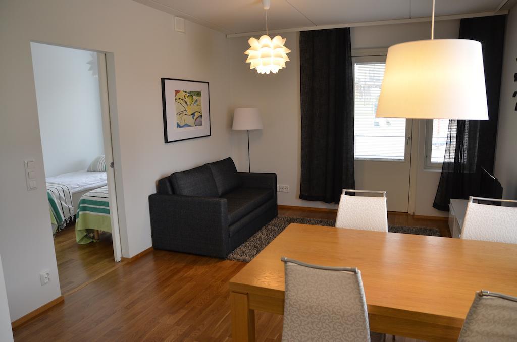 Helsinki Airport Suites Вантаа Экстерьер фото